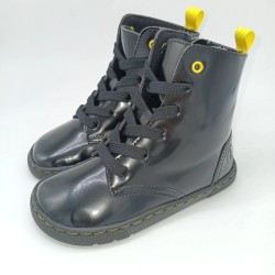 Bota media caña respetuosa Coqueflex en negro