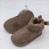Bota australiana Tecnobaby respetuosa en taupe