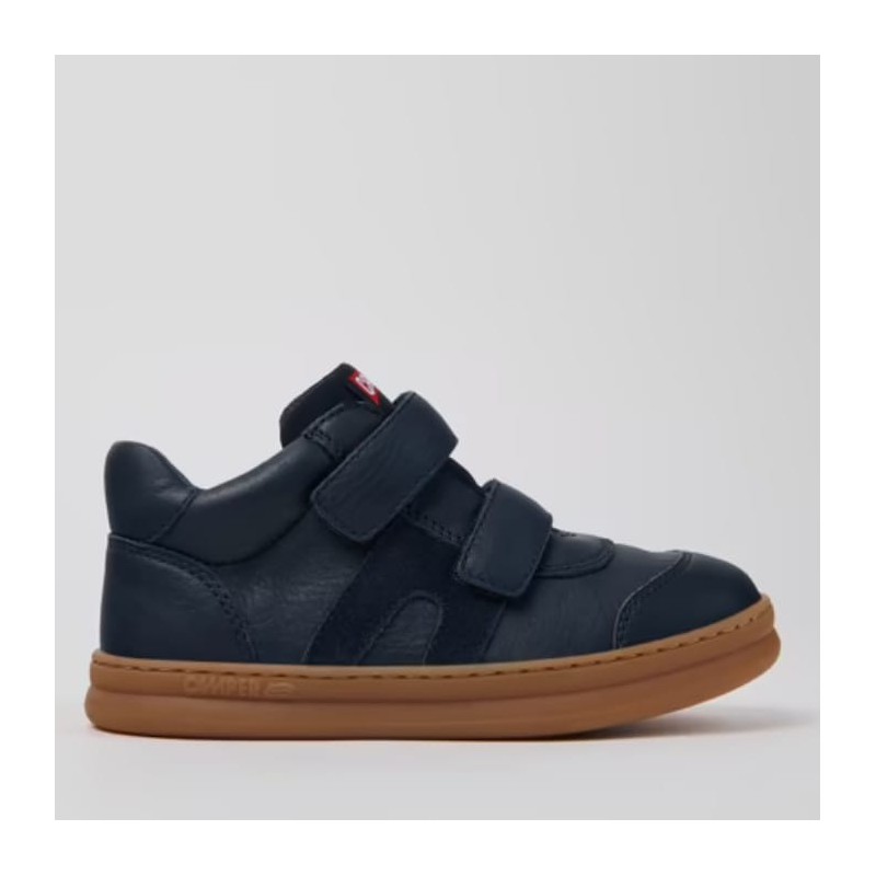Botin Runner Camper en azul marino