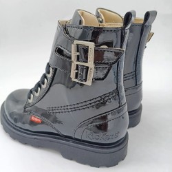 Bota kickers piel charol negro