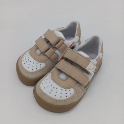 Deportivo modelo Bahamas de Crios combinado