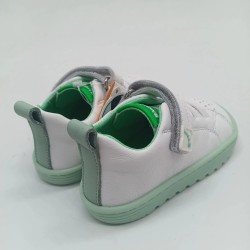 Deportivo modelo azores crios en blanco con verde