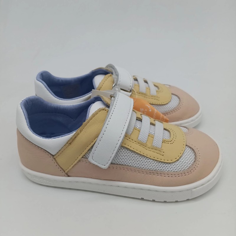 Deportivo modelo Berlin en color rosa y amarillo