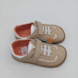 Deportivo modelo berlin en color arena