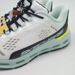 Deportivo Skechers Slip-ins en blanco y verde agua