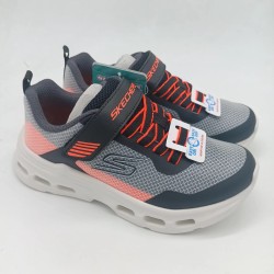Deportivo Skechers Glide-Step en negro y  naranja