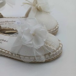 Alpargata ceremonia en blanco roto