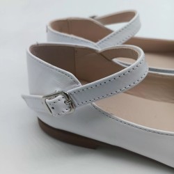 Mercedes hebilla en piel color blanco