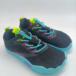 Saguaro en negro con...