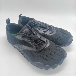 Saguaro adulto en color negro