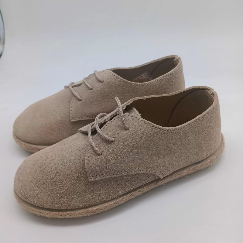 Alpargata cordones en piel serraje crudo