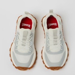 Deportivo Camper Drift Trail en blanco y gris