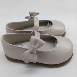 Merceditas respetuosas lazo en rosa