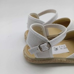 Alpargata en lino color blanco