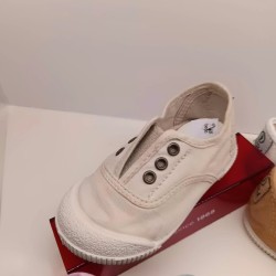 Ingles Barefoot Natural world