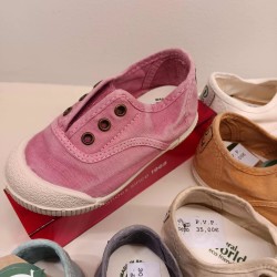 Ingles Barefoot Natural world