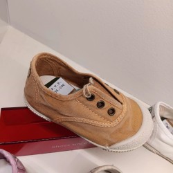 Ingles Barefoot Natural World