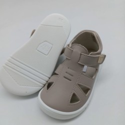 Sandalia Piruflex respetuosa arena