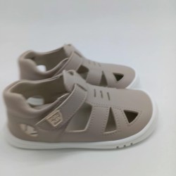 Sandalia Piruflex respetuosa arena