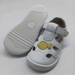 Sandalia respetuosa Piruflex en blanco