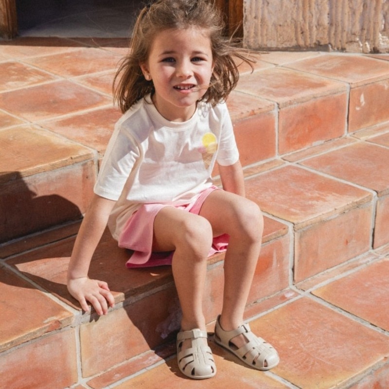 Cangrejera Igor Barefoot sand