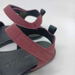 Sandalia Barefoot Coqueflex en color morado