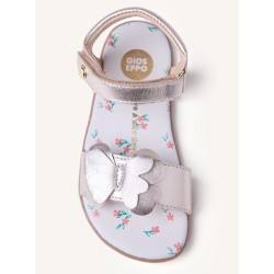 Sandalia Barefoot piel oro con mariposa