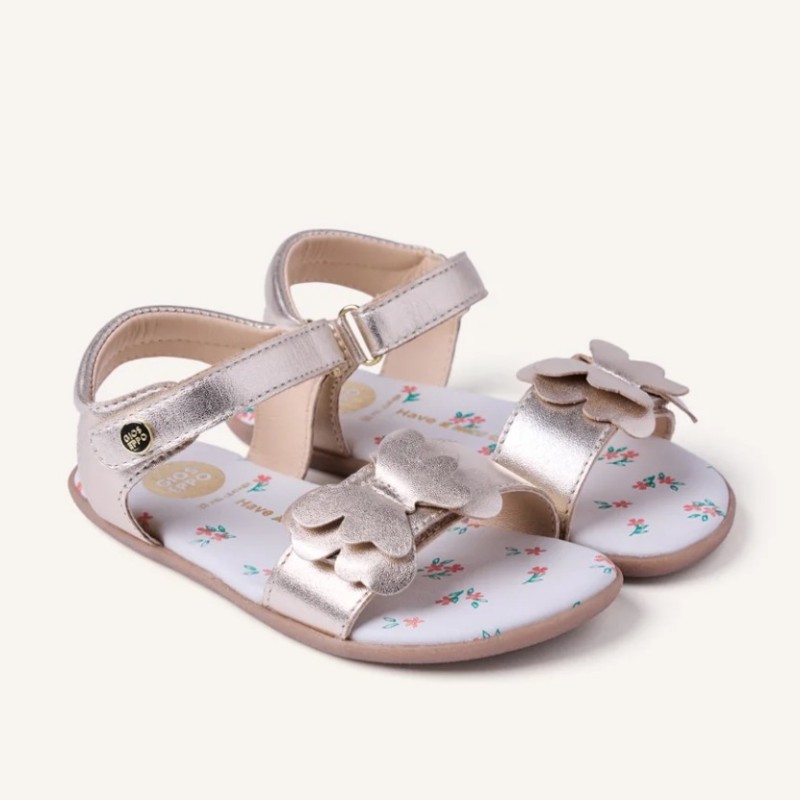 Sandalia Barefoot piel oro con mariposa