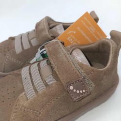 Zapatilla modelo Azores en piel vison