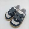 Deportivo modelo Caicos en azul y blanco