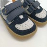 Deportivo modelo Caicos en azul y blanco