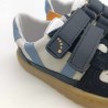 Deportivo modelo Caicos en azul y blanco