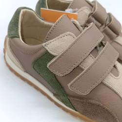 Zapatilla modelo Torino de Crios en tonos arena