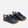 Zapato picado piel azul marino