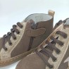 Botin piel marron estrellas oro