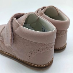 Botin Barefoot picado en color rosa