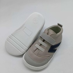 Botin sport respetuoso en gris