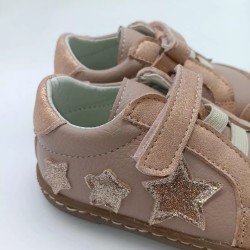 Zapatilla estrellas en rosa maquillaje