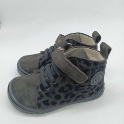 Botin print en color gris