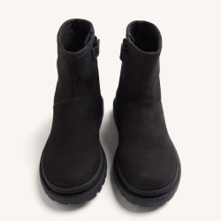 Bota piel negra cremallera