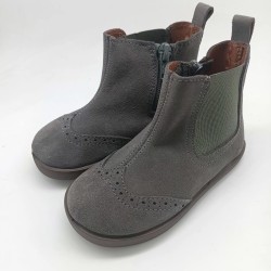 Botin Chelsea piel color gris
