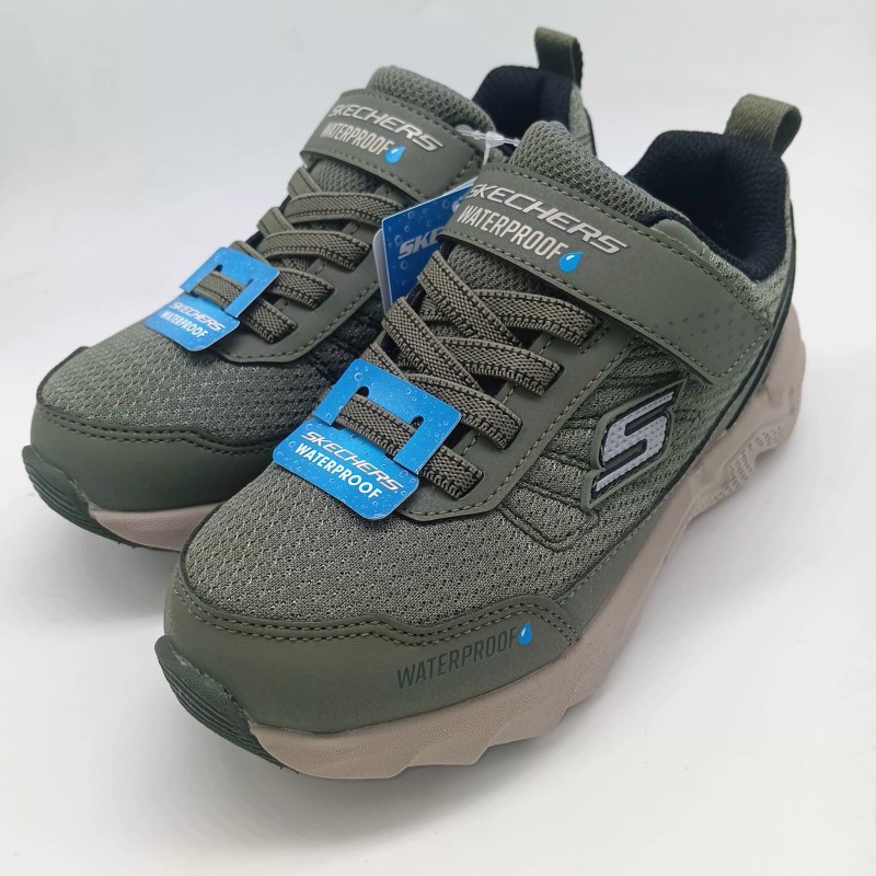 Deportivo Skechers Waterproof en verde oliva