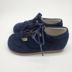 Zapato inglés en serraje azul marino