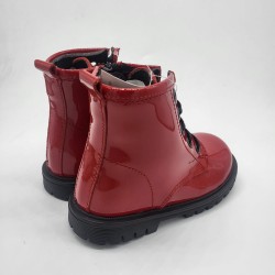 Bota militar en piel charol rojo