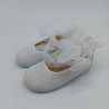 Zapatilla mercedes en lino blanco con lazo