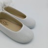 Zapatilla mercedes en lino blanco con lazo