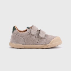 Zapatilla Igor en piel suede topo