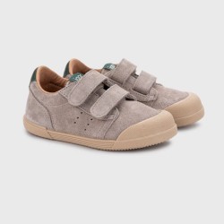 Zapatilla Igor en piel suede topo