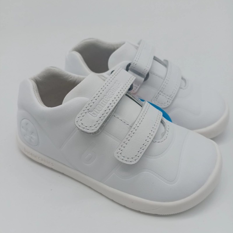 Deportivo Biomecanics Barefoot en color blanco