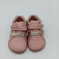 Botin respetuoso Biomecanics en piel rosa